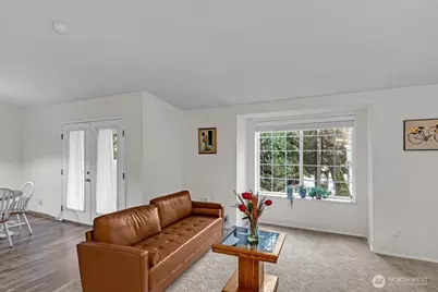 8653 Avondale Rd NE #D208, Redmond, WA 98052 - Photo 6