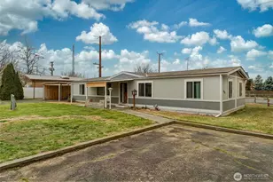 806 SE Mockingbird Dr, College Place, WA 99324 - Photo 32