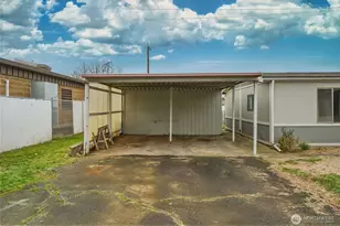 806 SE Mockingbird Dr, College Place, WA 99324 - Photo 34