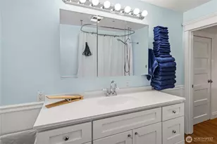 2520 Locust Ave W, University Place, WA 98466 - Photo 18