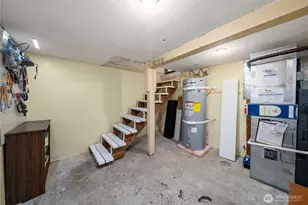 2520 Locust Ave W, University Place, WA 98466 - Photo 30