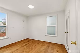 921 N 50th St, Seattle, WA 98103 - Photo 18