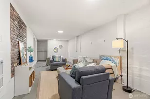 921 N 50th St, Seattle, WA 98103 - Photo 24