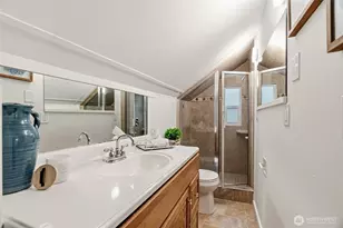 921 N 50th St, Seattle, WA 98103 - Photo 20