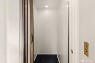 6404 NE 181st St, Kenmore, WA 98028 - Photo 6