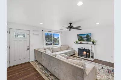 5715 91st Place NE, Marysville, WA 98270 - Photo 4