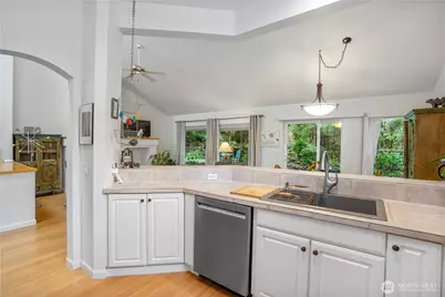 43 McKenzie Lane, Port Ludlow, WA 98365 - Photo 8