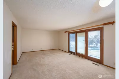 939 S Laguna Drive, Moses Lake, WA 98837 - Photo 18