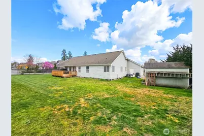 2727 180th Street E, Tacoma, WA 98445 - Photo 26