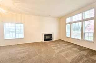 2727 180th St E, Tacoma, WA 98445 - Photo 20