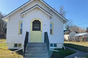 212 E 6th, Waitsburg, WA 99361 - Photo 2