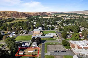 212 E 6th, Waitsburg, WA 99361 - Photo 32