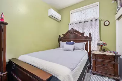 9452 25th Avenue SW, Seattle, WA 98106 - Photo 34