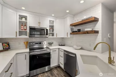 9210 Market Place #P203, Lake Stevens, WA 98258 - Photo 10