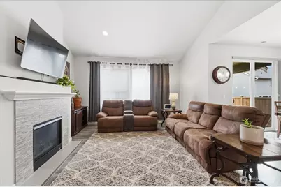 9939 Justman Street SE, Yelm, WA 98597 - Photo 10