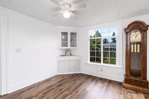 1016 E Orange Ave, Burlington, WA 98233 - Photo 8