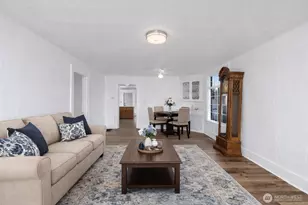 1016 E Orange Ave, Burlington, WA 98233 - Photo 6