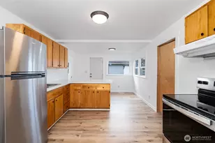 1016 E Orange Ave, Burlington, WA 98233 - Photo 14