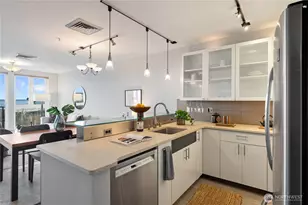 3104 Western Ave, Seattle, WA 98121 - Photo 12