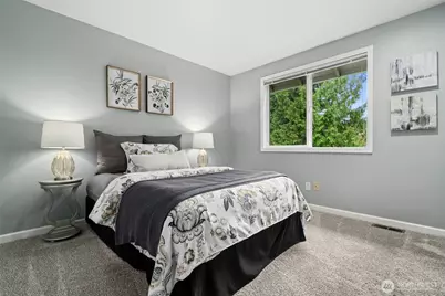 2824 234th Place NE, Sammamish, WA 98074 - Photo 16