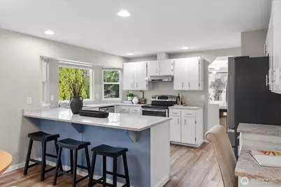 22621 8th Drive SE, Bothell, WA 98021 - Photo 10