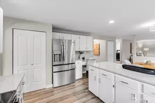 22621 8th Dr SE, Bothell, WA 98021 - Photo 14