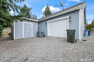 4925 Harbor View Dr NE, Tacoma, WA 98422 - Photo 10