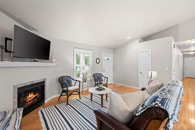 4925 Harbor View Drive NE, Tacoma, WA 98422 - Photo 16