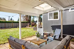 15919 19th Ave SW, Burien, WA 98166 - Photo 22