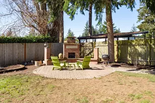 15919 19th Ave SW, Burien, WA 98166 - Photo 24