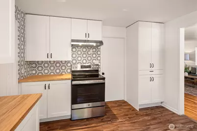 15919 19th Avenue SW, Burien, WA 98166 - Photo 10