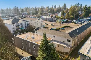 1120 N 91st St, Seattle, WA 98103 - Photo 8