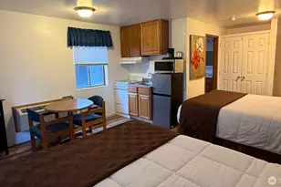 1120 N 91st St, Seattle, WA 98103 - Photo 12