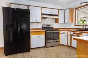 2205 S Meridian, Puyallup, WA 98374 - Photo 6