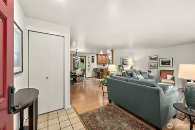 952 Marwood Drive NE, Bremerton, WA 98311 - Photo 4