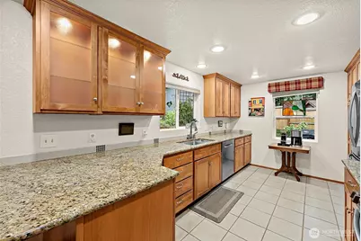 952 Marwood Drive NE, Bremerton, WA 98311 - Photo 12