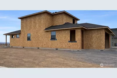 911 9th Avenue NE, Ephrata, WA 98823 - Photo 2