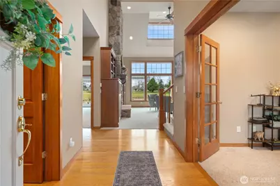 807 E Maberry Drive, Lynden, WA 98264 - Photo 4