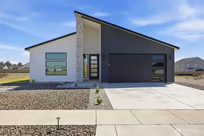 739 N Muscovy Street, Moses Lake, WA 98837 - Photo 1