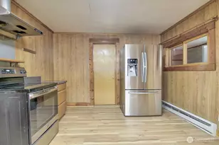 118 N Buckner St, Centralia, WA 98531 - Photo 10