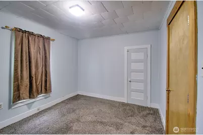 118 N Buckner Street, Centralia, WA 98531 - Photo 12