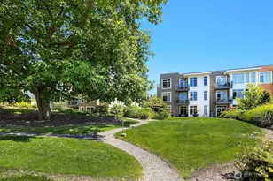 180 Harbor Square Loop NE, Bainbridge Island, WA 98110 - Photo 24