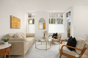 180 Harbor Square Loop NE, Bainbridge Island, WA 98110 - Photo 4