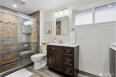 570 SE Andrews Street, Issaquah, WA 98027 - Photo 16