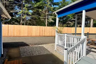 609 Chenois Ave NE, Ocean Shores, WA 98569 - Photo 32