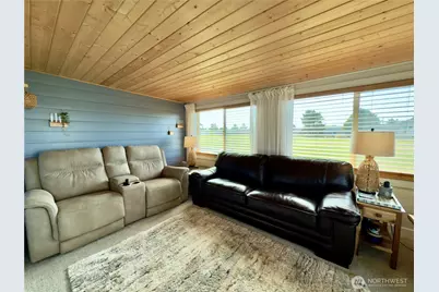 559 Puffin Avenue NE, Ocean Shores, WA 98569 - Photo 26