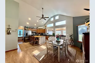 559 Puffin Avenue NE, Ocean Shores, WA 98569 - Photo 14