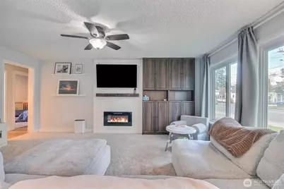 119 M Street SE, Auburn, WA 98002 - Photo 4