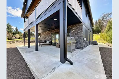 213 Tanglewood Drive, Mossyrock, WA 98564 - Photo 2