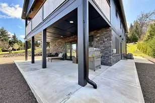 213 Tanglewood Dr, Mossyrock, WA 98564 - Photo 2